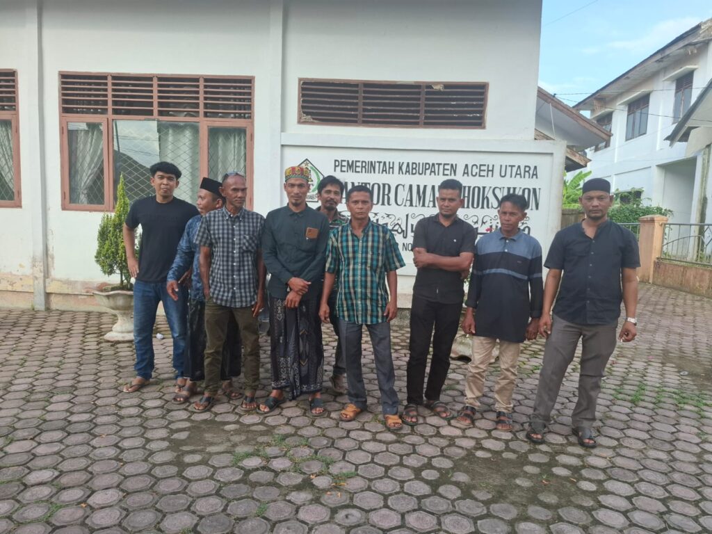 Guraaa! Camat Lhoksukon Permainkan Warganya
