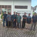 Foto: Warga Alue Tieungkem Memenuhi Panggilan Camat Lhoksukon