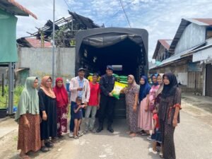 Beras Murah Brimob Kompi 4 Batalyon B Polda Aceh Ludes Terjual Dihari Kedua, Warga Paya Bakong Antusias