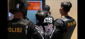 Teamsus JCS Polrestabes Medan Tangkap Pelaku Curas 365/BEGAL di Jalan Kapten Batu Sihombing Teamsus JCS Polrestabes Medan Tangkap Pelaku Curas 365/BEGAL di Jalan Kapten Batu Sihombing