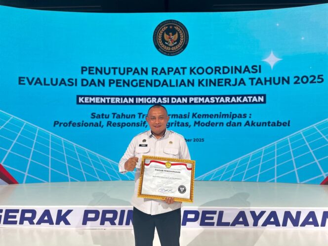
					Berhasil Meraih Predikat WBK Tahun 2025, Bapas Palangkaraya Berkomitmen Menjaga Integritas