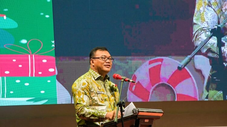 Natal Dinas Kesehatan dan RSUD di Tahun 2025 Sangat Meriah Dihadiri 2.500 Peserta Tenaga Kesehatan
