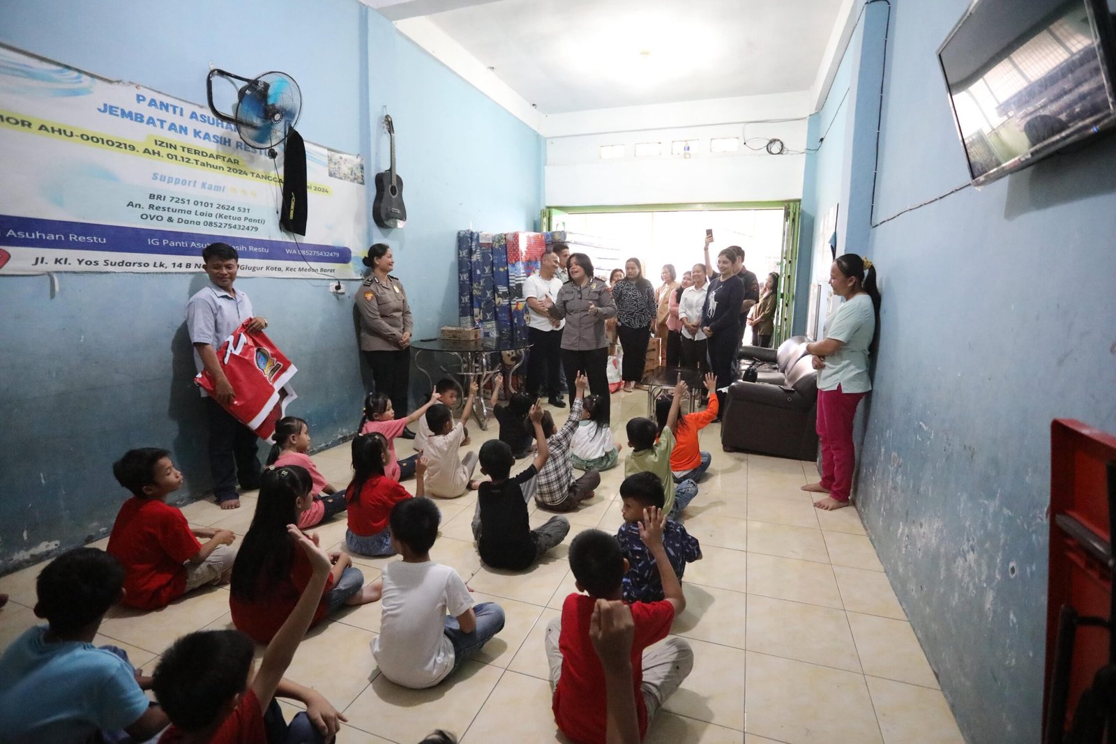 Menebar Kasih Natal, Polda Sumut Hadirkan Harapan bagi Anak-Anak Panti Asuhan