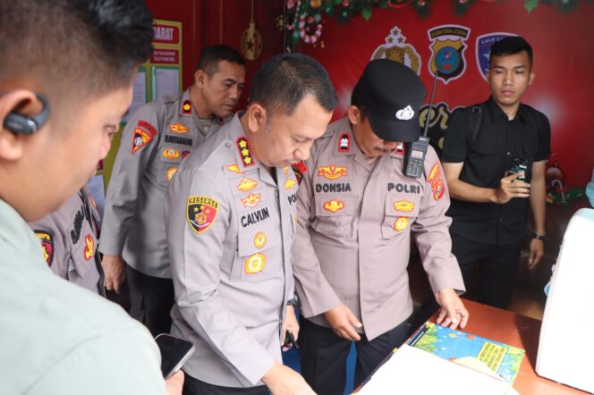 
					Pengamanan Nataru Dimulai, Kapolrestabes Medan Tinjau Pos Terpadu di Jantung Kota