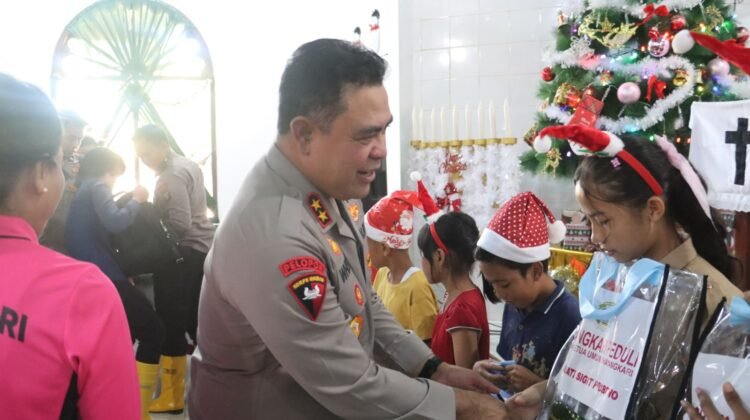 Hadir Membawa Harapan, Kapolda Sumut Rayakan Natal Bersama Korban Bencana di Tapanuli Selatan
