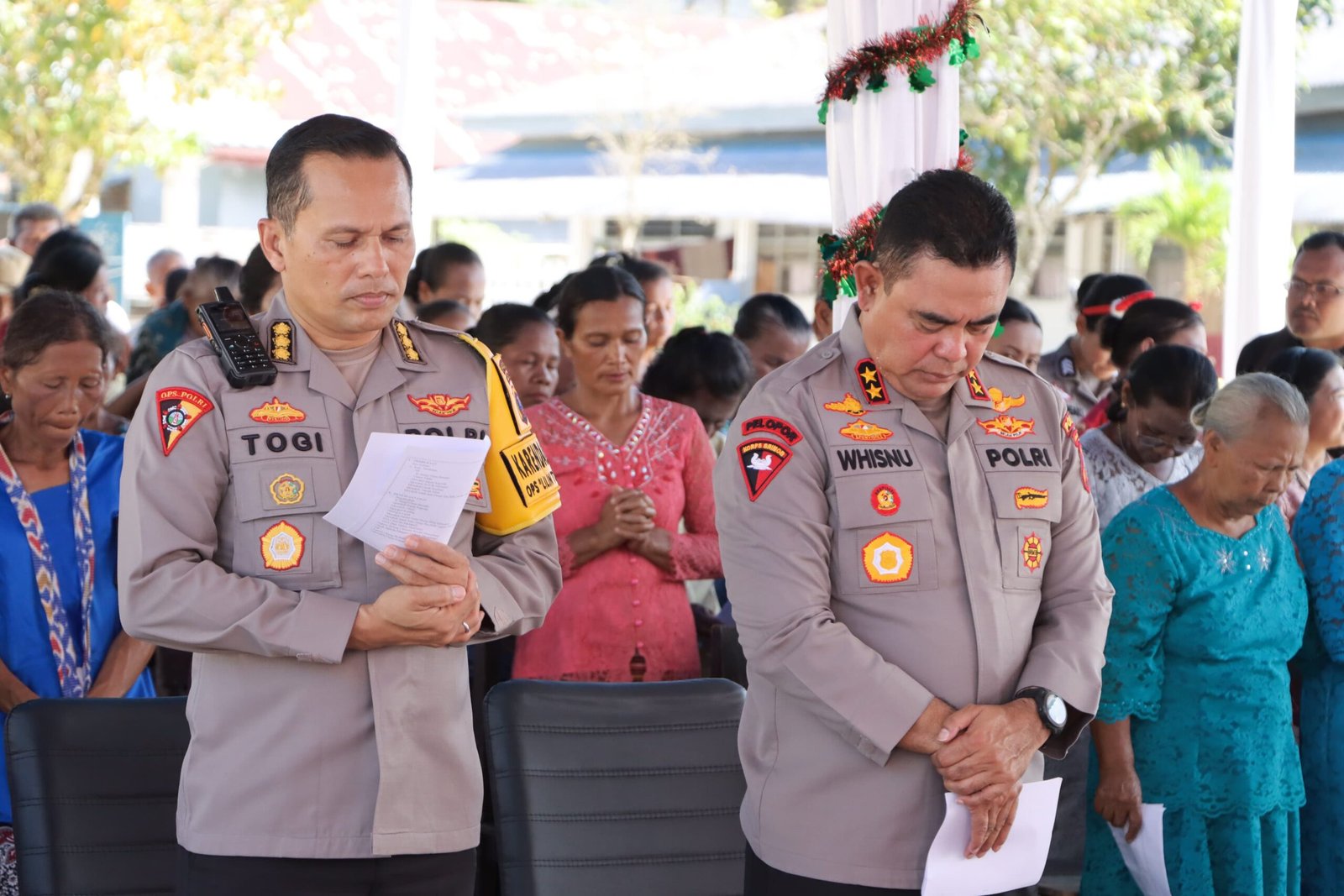 Kapolda Sumut Rayakan Natal Bersama Pengungsi Korban Bencana Alam di Tapteng, Hadirkan Penghiburan dan Harapan