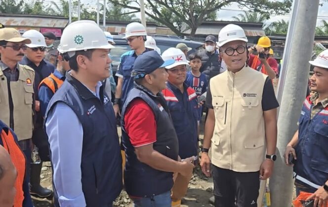 
					Dirut PTPN IV dan Direktur HK PTPN I Dampingi COO Danantara Tinjau Pembangunan Huntara di Aceh