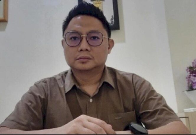 
					Skandal Jiwasraya Memanas! Nama Dumoly Pardede Terseret, Surya Adinata Resmi Adukan Eks Petinggi OJK ke KPK dan Kejagung