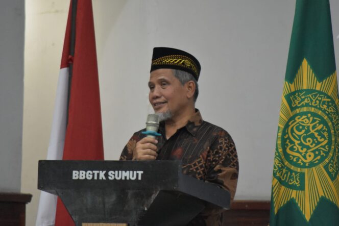 
					Buka Muskerwil III PW Persis Sumut, M. Nuh Tekankan Sinergi Strategis Seluruh Badan Otonom