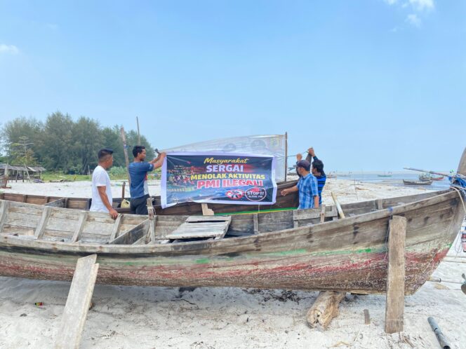 
					Masyarakat Kab. Serdang Berdagai Menolak Aktivitas PMI (PEKERJA MIGRAN INDONESIA) Ilegal di Wilayah Mereka.