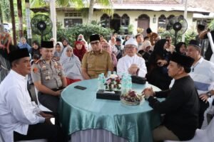 Safari Ramadhan, Rico Waas Apresiasi Kapolrestabes atas Perang Melawan Narkoba*