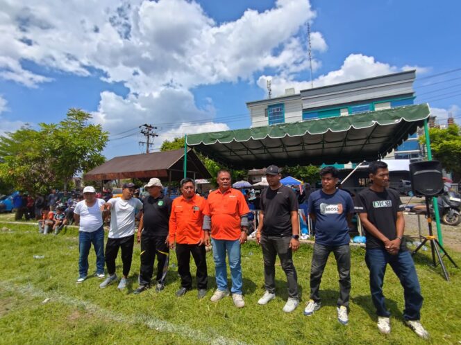 
					Turnamen Anniversary SSB New Soccer Pratama Meriahkan Medan, 35 Tim dari 8 Daerah Bertarung Rebut Piala Bergengsi DPW dan DPD Gerakan Rakyat Sumatera Utara