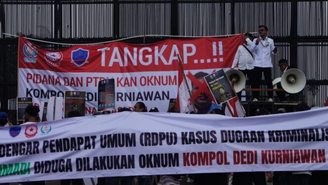 
					DPR Dan POLRI Diminta Usut Tuntas Kasus Dugaan Rekayasa Hukum Rahmadi