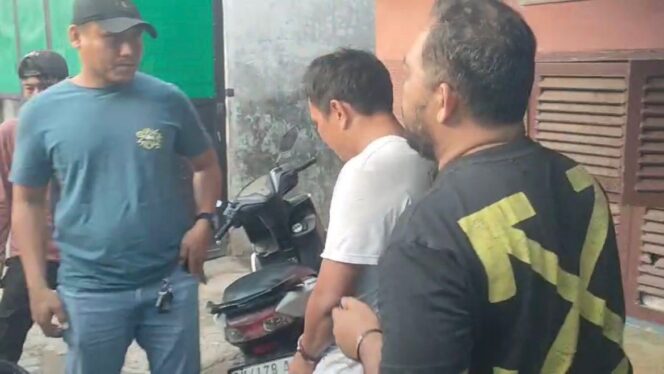 
					Jualan Narkotika di Tengah Aktivitas Pasar Tradisional, Satresnarkoba Polrestabes Medan Sergap Pengedar Sabu