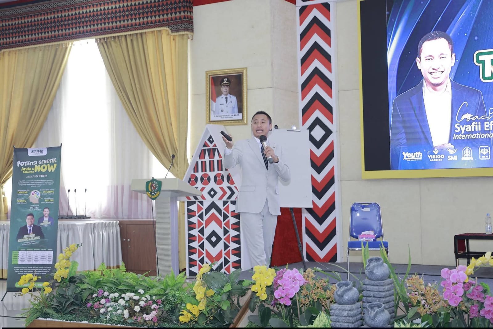 Gugah Semangat Pendidik, Syafii Efendi dan Wabup Tapsel Kompak Serukan Upgrade Kualitas Guru di Era Digital