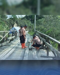 Perkuat Infrastruktur Desa, Brimob Sumut Lakukan Perbaikan Jembatan Gotting Perkuat Infrastruktur Desa, Brimob Sumut Lakukan Perbaikan Jembatan Gotting