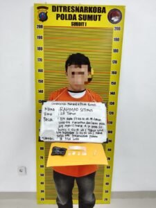 Menunggu Pembeli di Kamar, Terduga Pengedar Sabu di Medan Timur Ditangkap Polisi Menunggu Pembeli di Kamar, Terduga Pengedar Sabu di Medan Timur Ditangkap Polisi