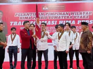 Prosesi pelantikan pengurus periode baru ini digelar khidmat di Aula BBGTK Sumatera Utara, Sabtu (16/5/2026). Pelantikan tersebut dipimpin langsung oleh Ketua Umum PP HIMA PERSIS, Solahudin Hasan.