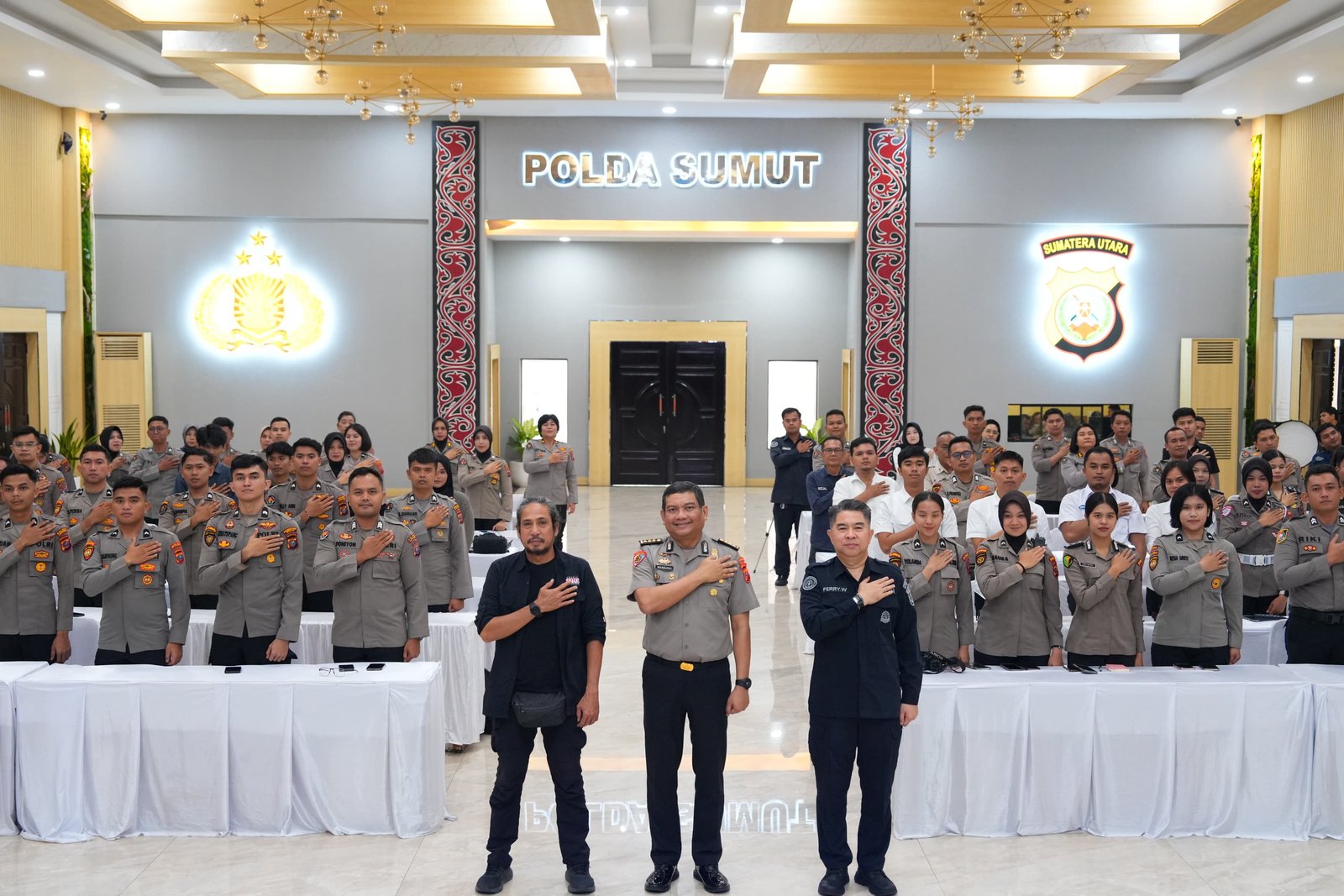 Bid Humas Polda Sumut Gelar Pelatihan Fotografi dan Video Sinematik untuk Tingkatkan Kompetensi Personel Humas