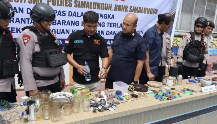 Gandeng Pasukan Brimob, TNI, Polri dan BNN, Lapas Narkotika Pematang Siantar Gelar Razia dan Tes Urine, Hasilnya Negatif HP dan Narkoba