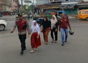 Kawal Aktivitas Pagi Warga, Polsek Sunggal Siagakan Personil Dipersimpangan Kampung Lalang