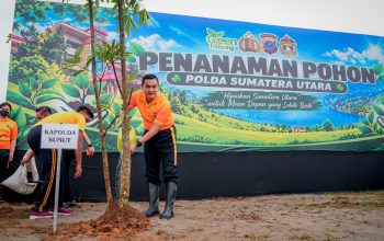 Green Policing, Kapolda Sumut Pimpin Penanaman Pohon di Mapolda