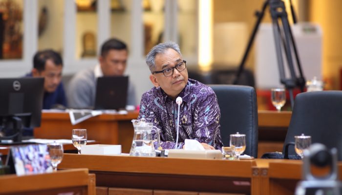 Sihar Sitorus Soroti Mandeknya Penciptaan Lapangan Kerja